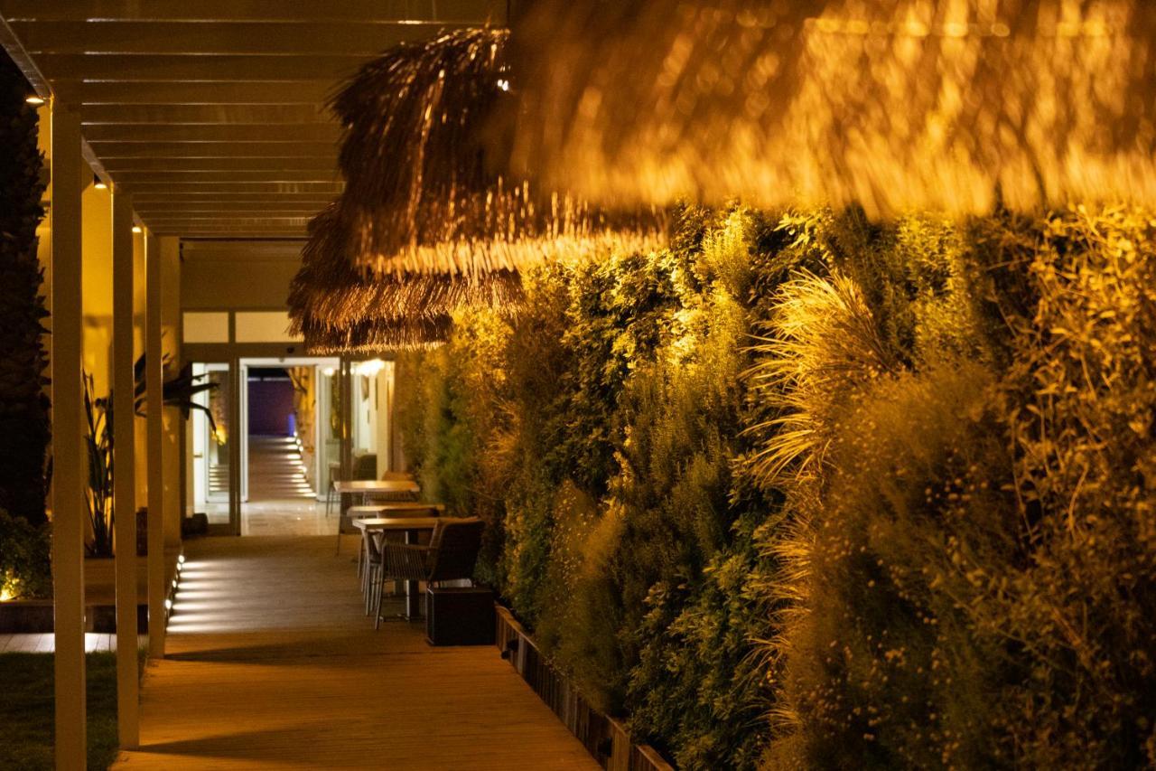 Babana Hotel Golturkbuku Exterior photo